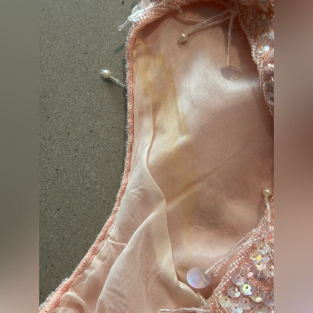 Vintage 1950s beaded teardrop light pink sleeveless wool top from Hartley’s sz M - Picture 3 of 11